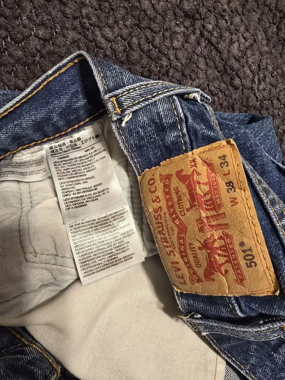 Mens Levi's 501 Button fly jeans